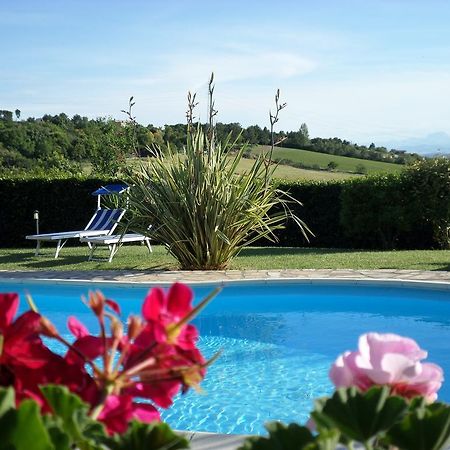 Bed And Breakfast " Il Tesoro Di Mario " Falconara Marittima Exteriör bild