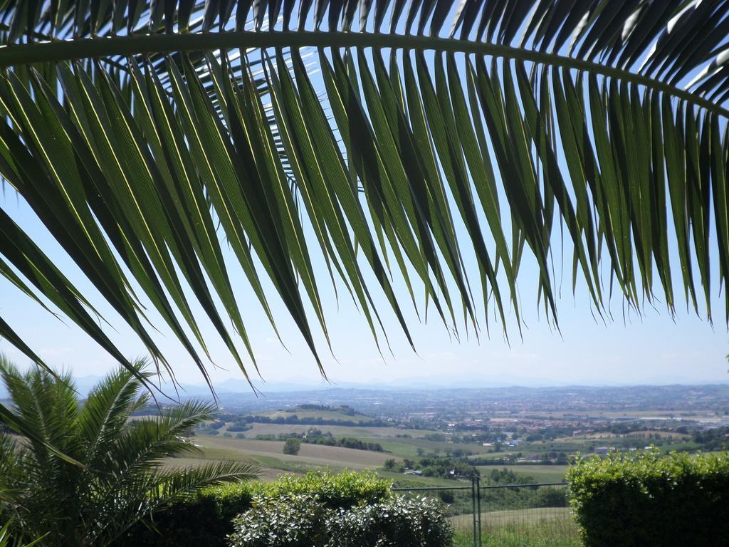 Bed And Breakfast " Il Tesoro Di Mario " Falconara Marittima Exteriör bild